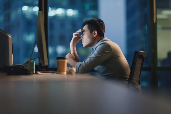 捷希缘 万亿顺差下的残酷真相，中国企业为何越卷越穷？